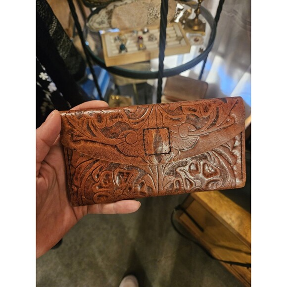Vintage Handmade Tooled Western Style Wallet - Picture 1 of 7